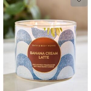 Bath & Body Works Banana Cream Latte 3-Wick Candle - Blue and Brown